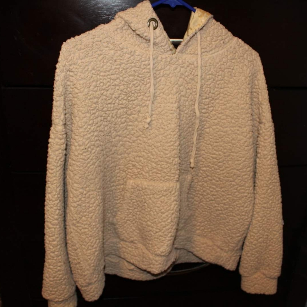 Tan Pullover Sweatshirt